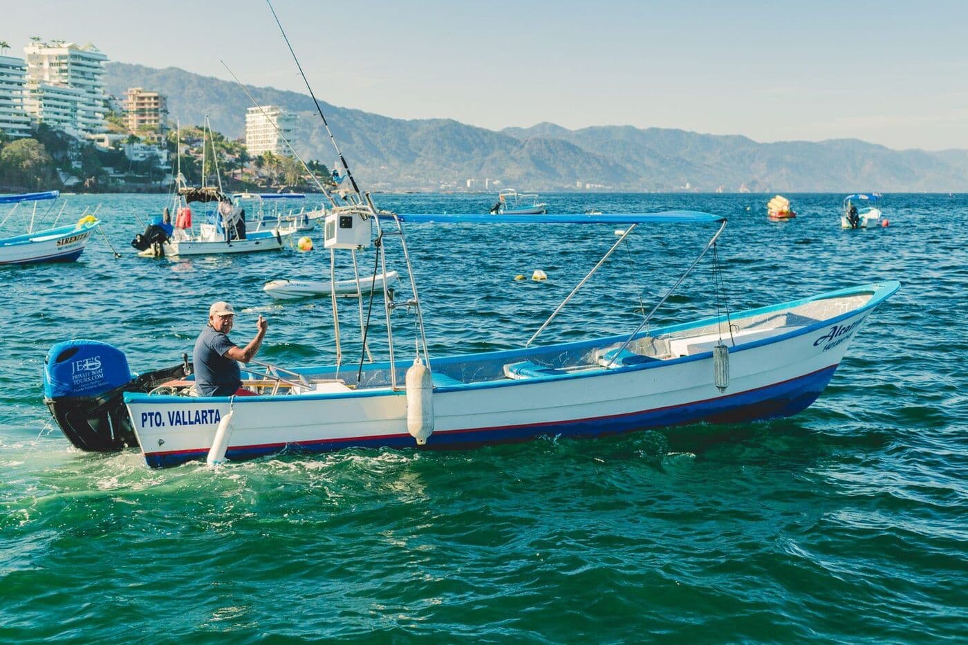 Panga (speedboat style) · Todochido Tours